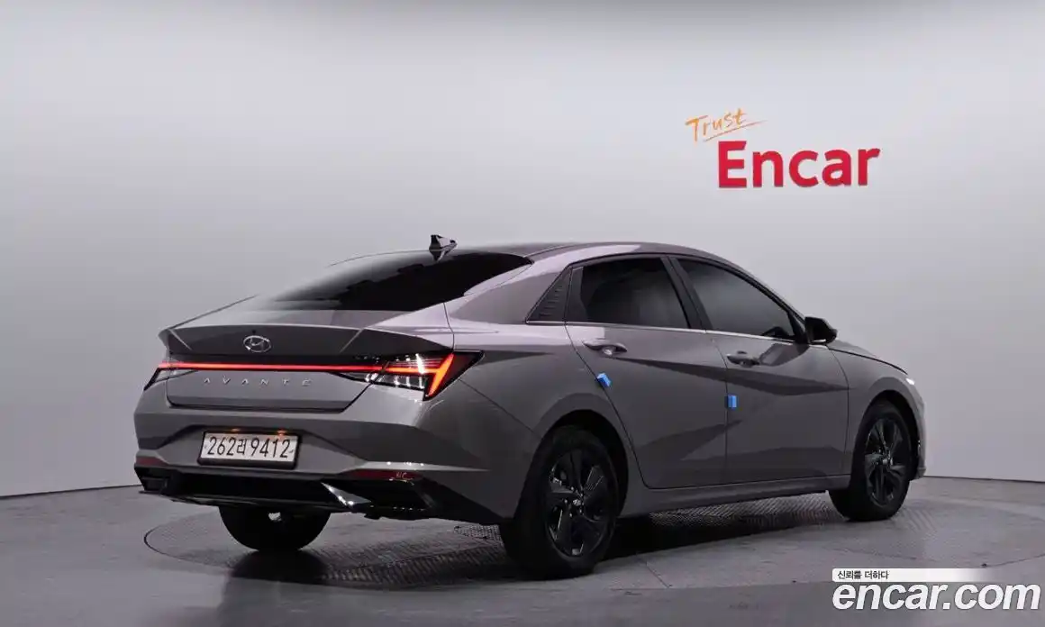 Hyundai Avante 2021 1.6 Автомат в Москве № 970772, фото 2