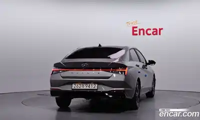 Hyundai Avante 2021 1.6 Автомат в Москве № 970772, миниатюра 4