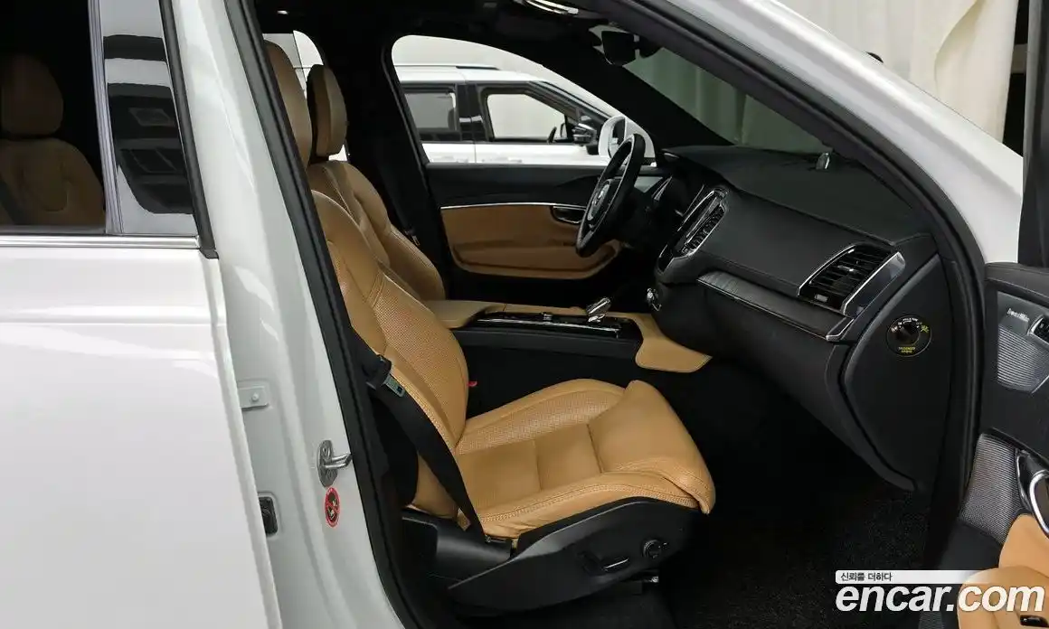 Volvo XC90 2022 2.0 гидро в Москве № 972081, фото 11