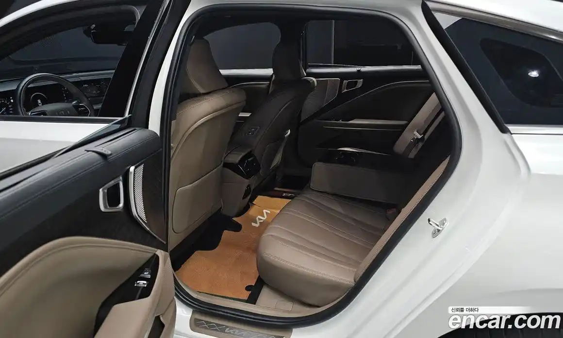 Kia K8 2023 2.5 Автомат в Москве № 972120, фото 12