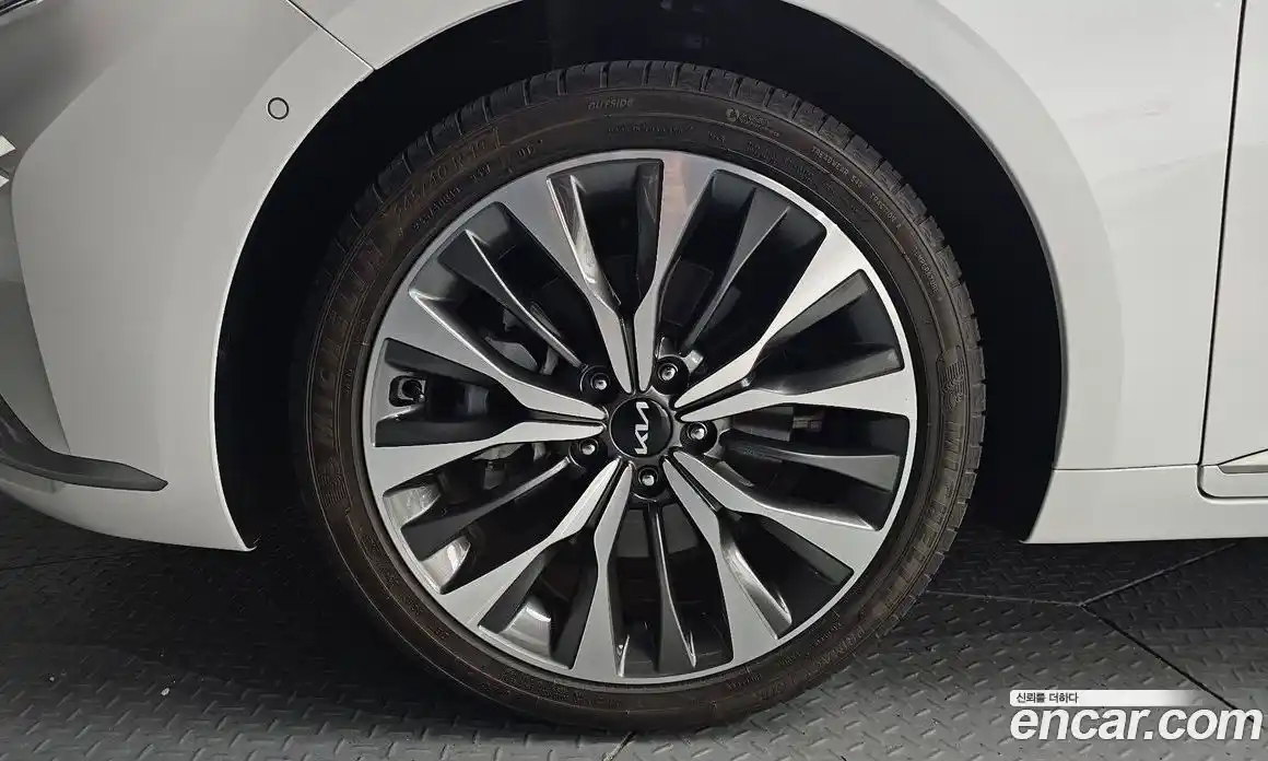 Kia K8 2023 2.5 Автомат в Москве № 972120, фото 5