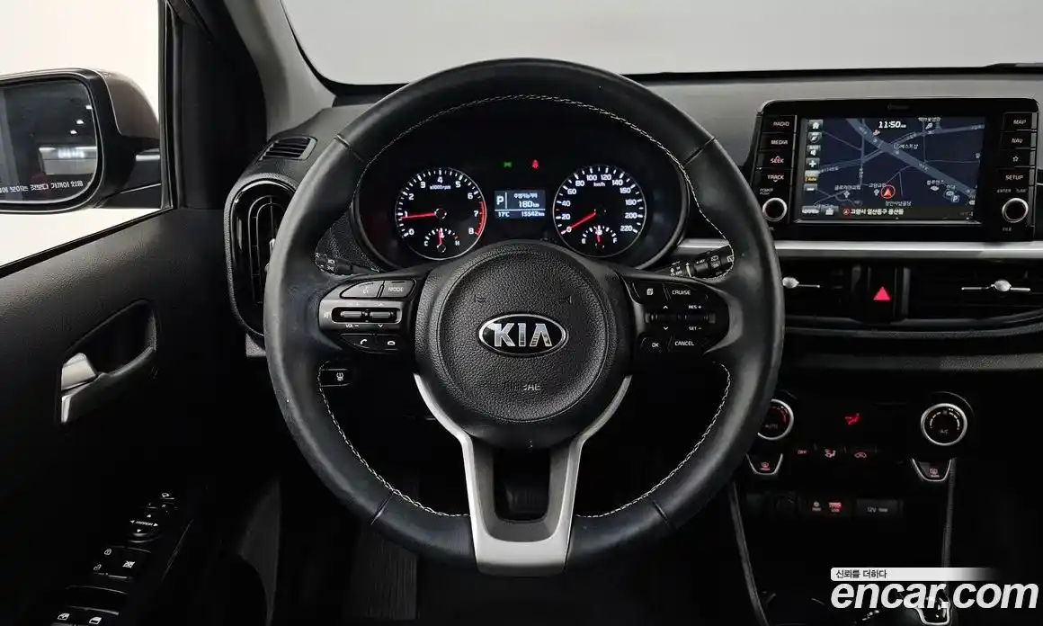Kia Morning 2018 1.0 Автомат в Москве № 972236, фото 12