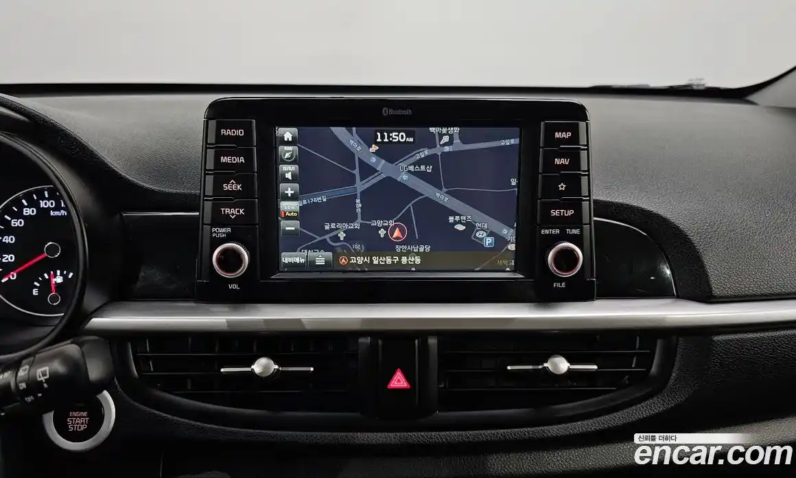 Kia Morning 2018 1.0 Автомат в Москве № 972236, фото 13