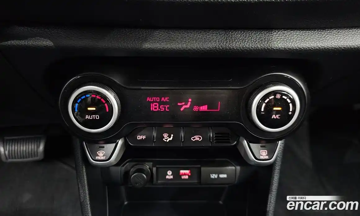 Kia Morning 2018 1.0 Автомат в Москве № 972236, фото 15