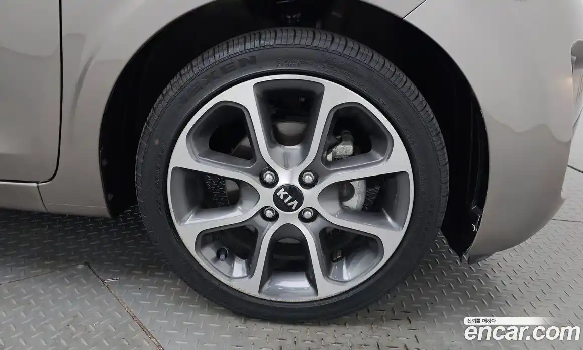 Kia Morning 2018 1.0 Автомат в Москве № 972236, фото 4