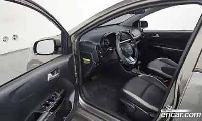 Kia Morning 2018 1.0 Автомат в Москве № 972236, миниатюра 9