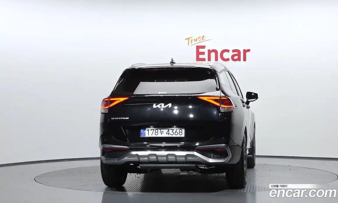 Kia Sportage 2022 1.6 Автомат в Москве № 972242, фото 4