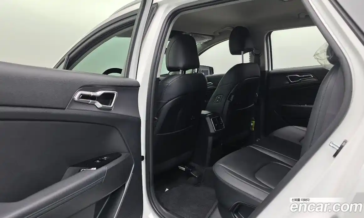 Kia Sportage 2022 2.0 Автомат в Москве № 972560, фото 17