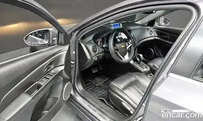 Chevrolet Cruze 2011 1.8 гидро в Москве № 974507, миниатюра 11