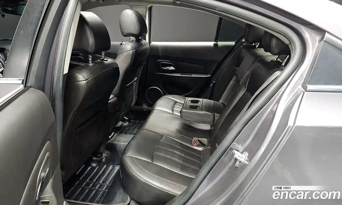 Chevrolet Cruze 2011 1.8 гидро в Москве № 974507, фото 12