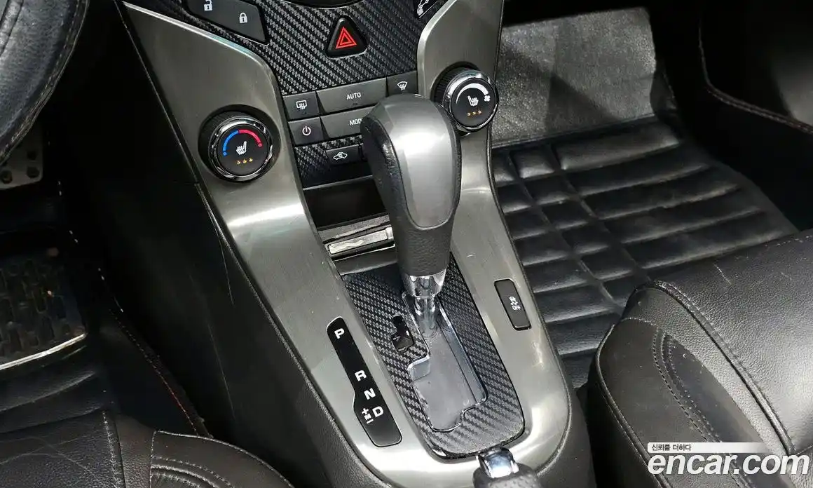 Chevrolet Cruze 2011 1.8 гидро в Москве № 974507, фото 9