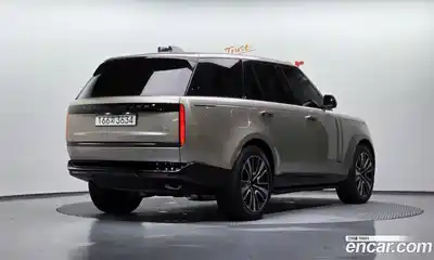 Land Rover Range-Rover 2025 3.0 гидро в Москве № 975040, миниатюра 2