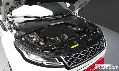 Land Rover Range-Rover Evoque 2022 2.0 гидро в Москве № 975296, миниатюра 6