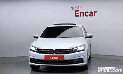 Volkswagen Passat 2018 2.0 гидро в Москве № 976070, миниатюра 3