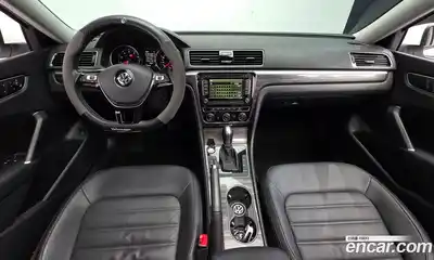 Volkswagen Passat 2018 2.0 гидро в Москве № 976070, миниатюра 7