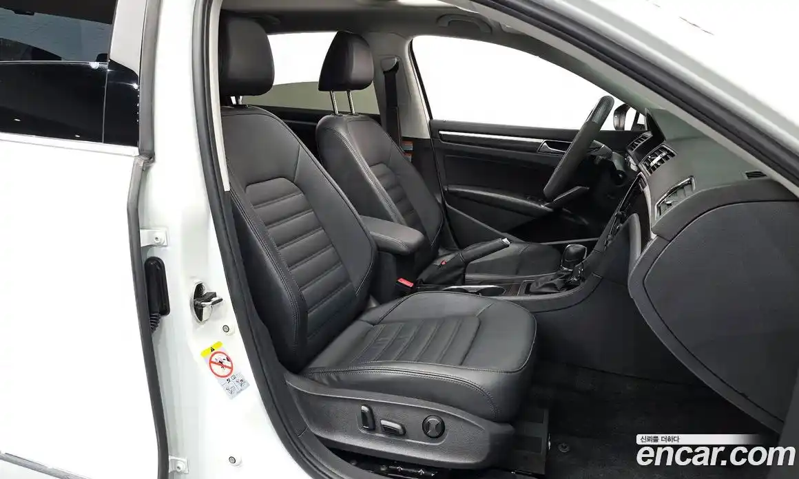 Volkswagen Passat 2018 2.0 гидро в Москве № 976070, фото 10