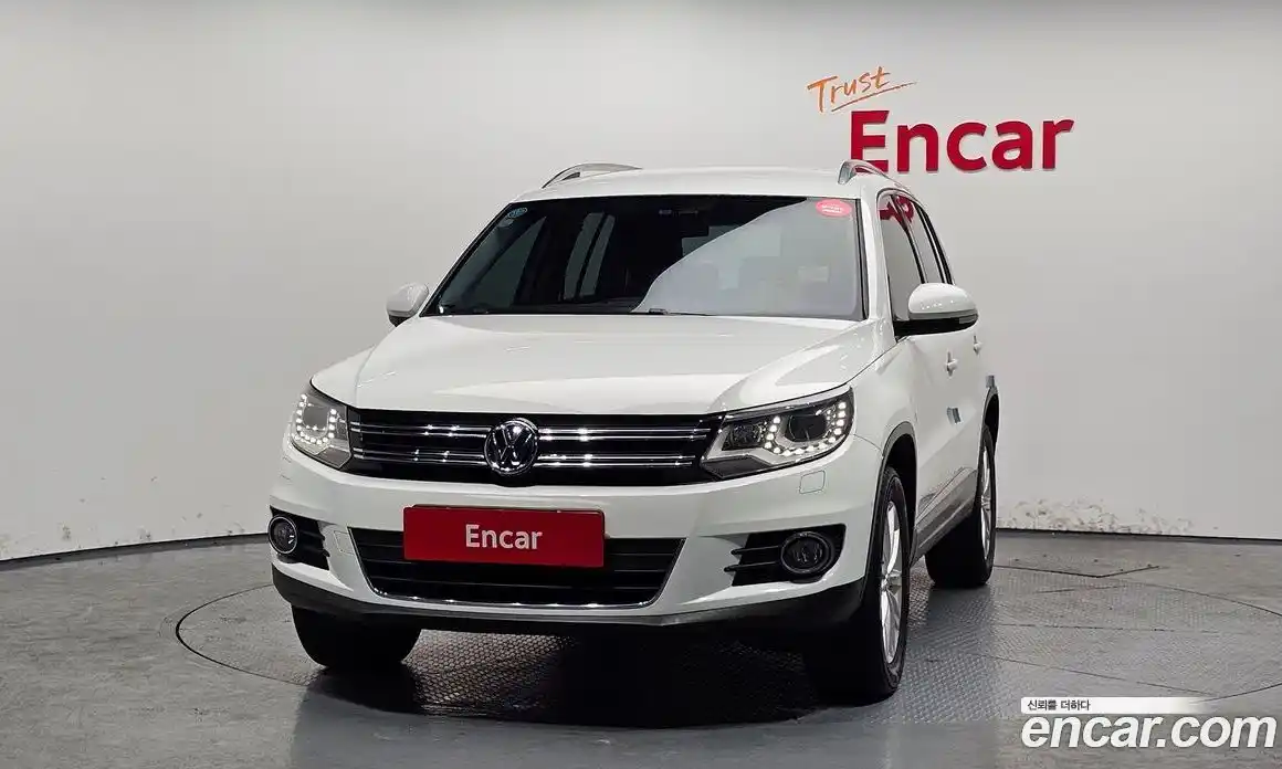 Volkswagen Tiguan 2015 2.0 гидро в Москве № 976188, фото 3