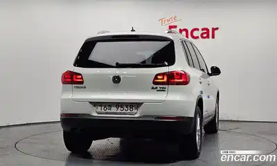 Volkswagen Tiguan 2015 2.0 гидро в Москве № 976188, миниатюра 4