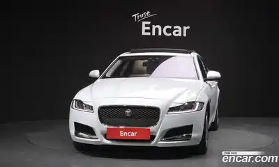 Jaguar XF 2018 2.0 гидро в Москве № 976492, миниатюра 3
