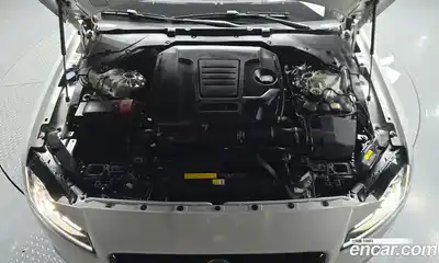 Jaguar XF 2018 2.0 гидро в Москве № 976492, миниатюра 6