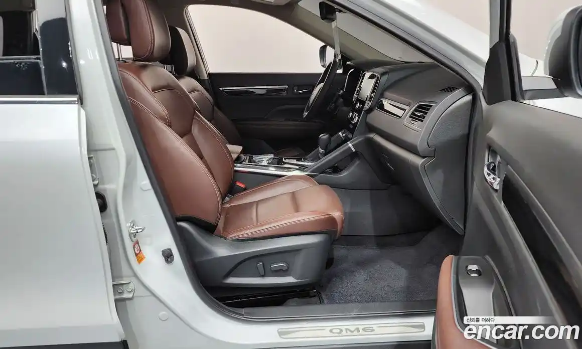 Renault QM6 2017 2.0 гидро в Москве № 1000270, фото 11