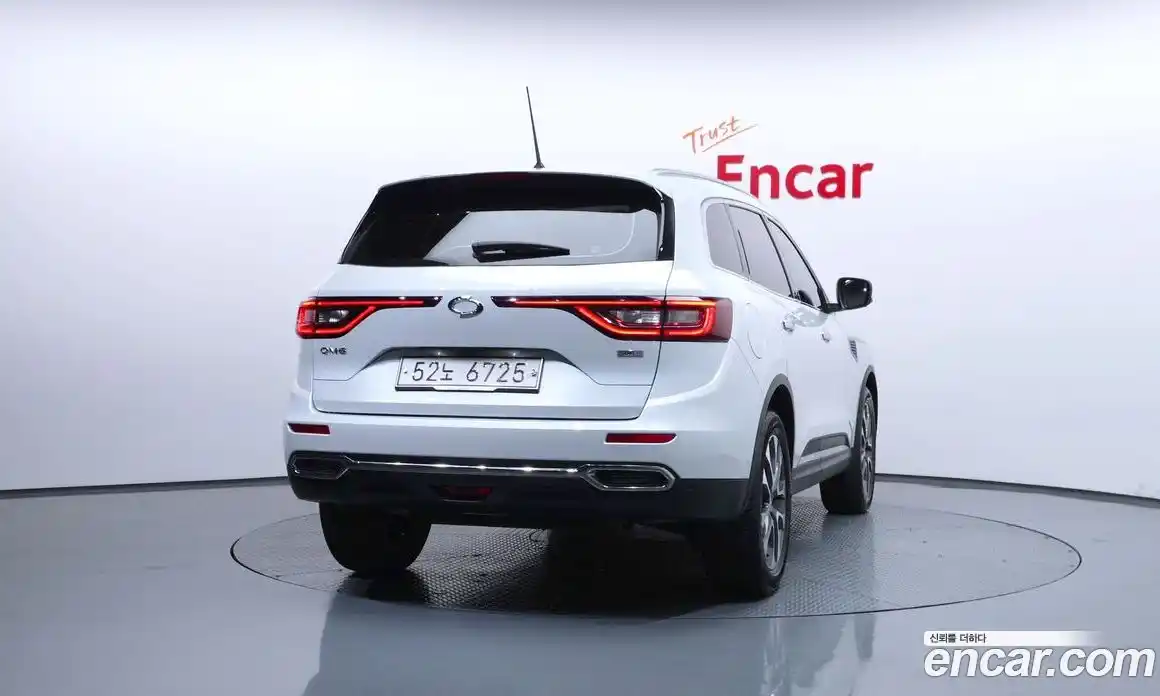 Renault QM6 2017 2.0 гидро в Москве № 1000270, фото 4