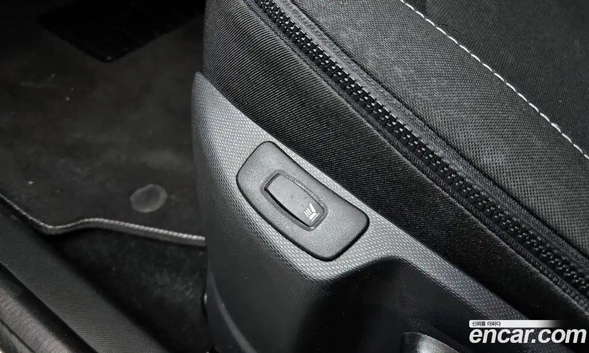 Renault QM3 2015 1.5 Автомат в Москве № 1000532, фото 18