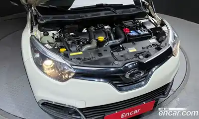 Renault QM3 2015 1.5 Автомат в Москве № 1000532, миниатюра 6