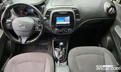 Renault QM3 2015 1.5 Автомат в Москве № 1000532, миниатюра 7
