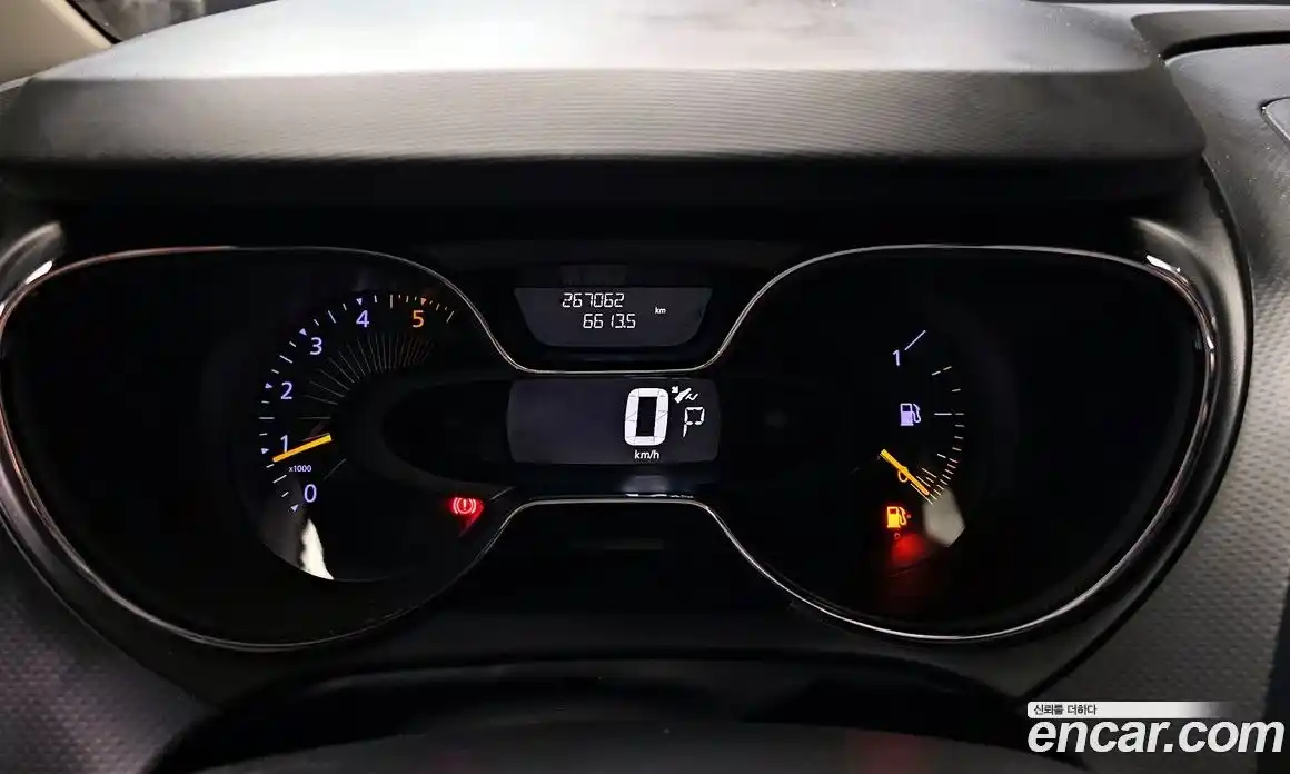 Renault QM3 2015 1.5 Автомат в Москве № 1000532, фото 8