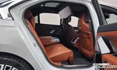 BMW 7-Series 2023 3.0 Автомат в Москве № 1001056, миниатюра 12