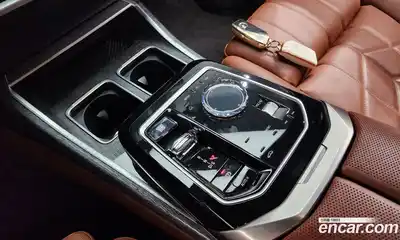 BMW 7-Series 2023 3.0 Автомат в Москве № 1001056, миниатюра 9