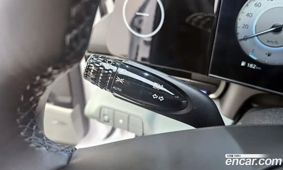 Hyundai Avante 2023 1.6 Автомат в Москве № 1001808, фото 18