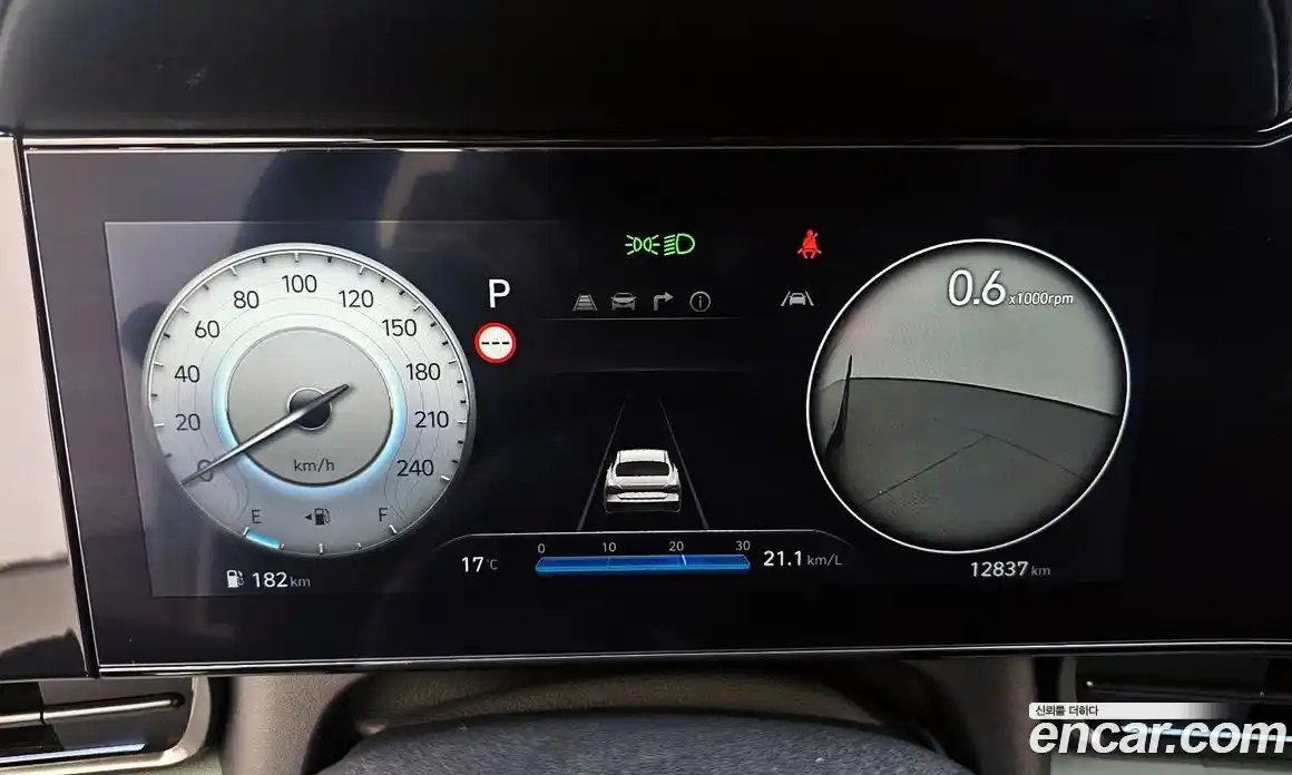 Hyundai Avante 2023 1.6 Автомат в Москве № 1001808, фото 8