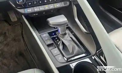 Hyundai Avante 2023 1.6 Автомат в Москве № 1001808, миниатюра 9