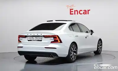 Volvo S60 2020 2.0 гидро в Москве № 1002701, миниатюра 2