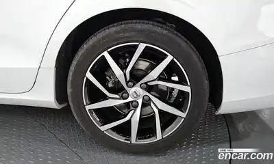 Volvo S60 2020 2.0 гидро в Москве № 1002701, миниатюра 5