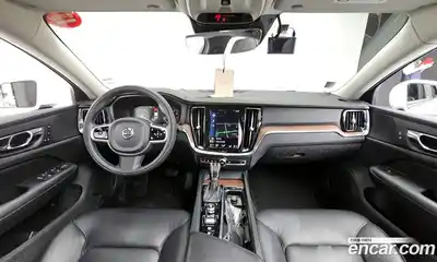 Volvo S60 2020 2.0 гидро в Москве № 1002701, миниатюра 7