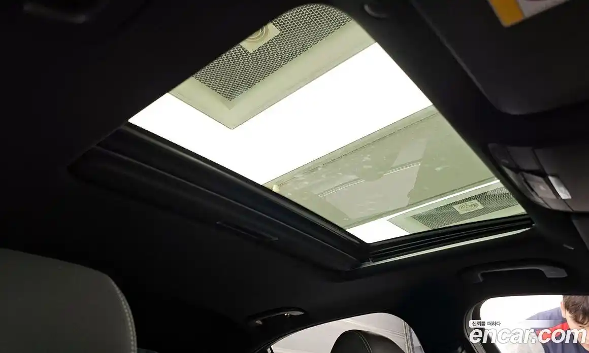 Mercedes-Benz E-Class 2022 2.0 гидро, фото 17
