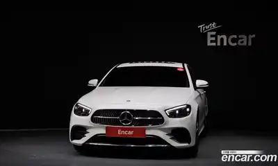Mercedes-Benz E-Class 2022 2.0 гидро, миниатюра 3
