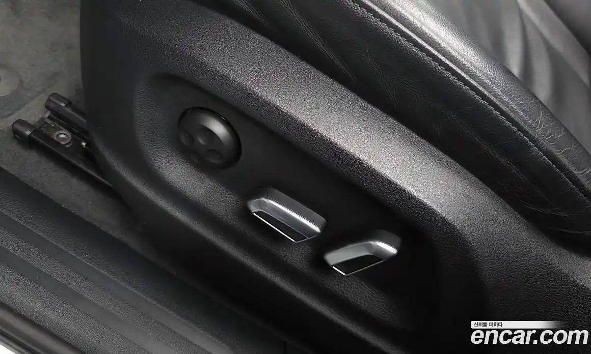 Audi Q5 2016 2.0 Автомат в Москве № 1007058, фото 19