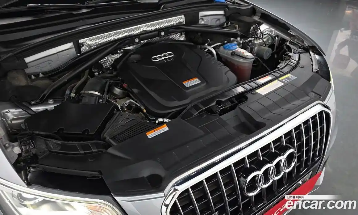 Audi Q5 2016 2.0 Автомат в Москве № 1007058, фото 6