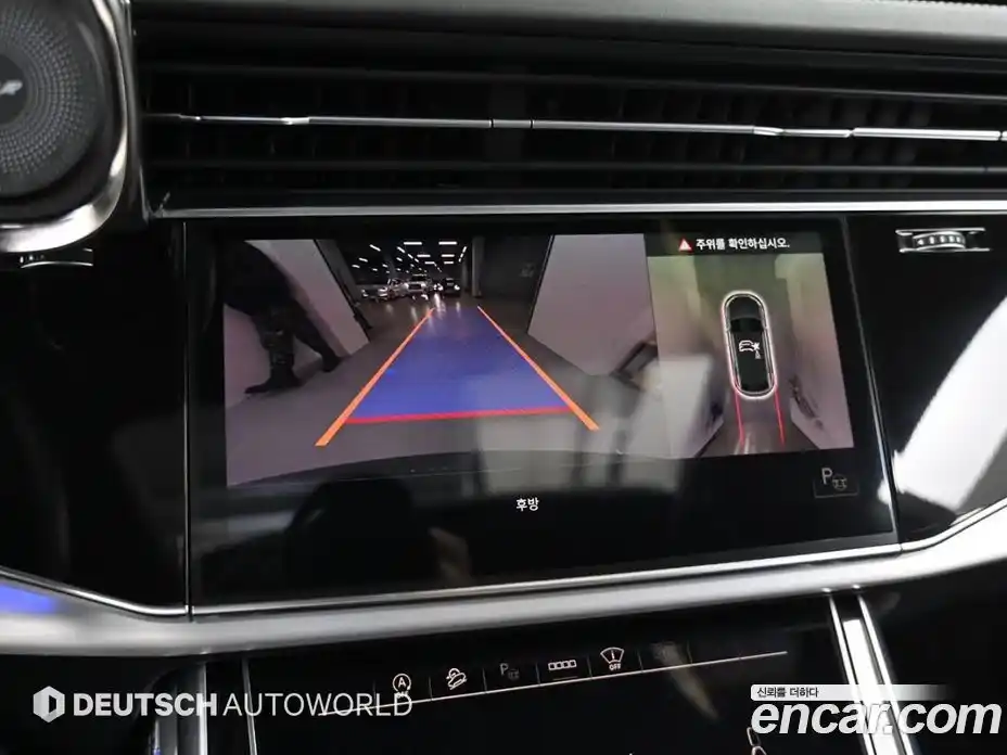 Audi Q8 2022 3.0 Автомат в Москве № 1008234, фото 15