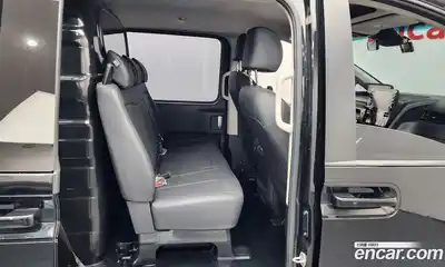 Hyundai Staria 2024 1.6 Автомат в Москве № 1008771, миниатюра 11