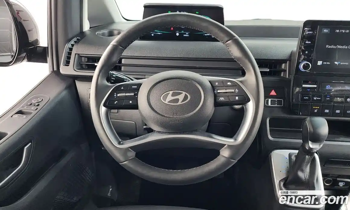 Hyundai Staria 2024 1.6 Автомат в Москве № 1008771, фото 13