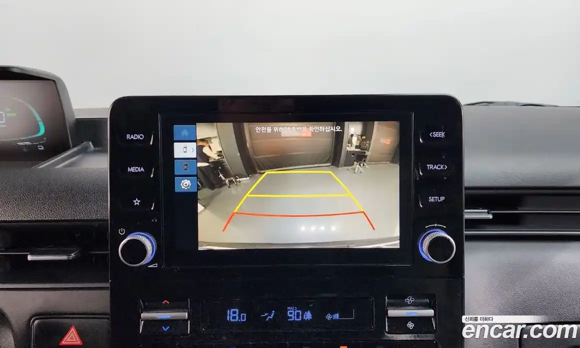 Hyundai Staria 2024 1.6 Автомат в Москве № 1008771, фото 15