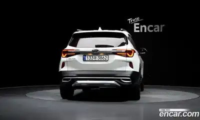 Kia Seltos 2020 1.6 Автомат в Москве № 1009150, миниатюра 4