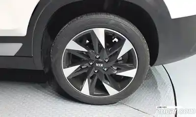 Kia Seltos 2020 1.6 Автомат в Москве № 1009150, миниатюра 5