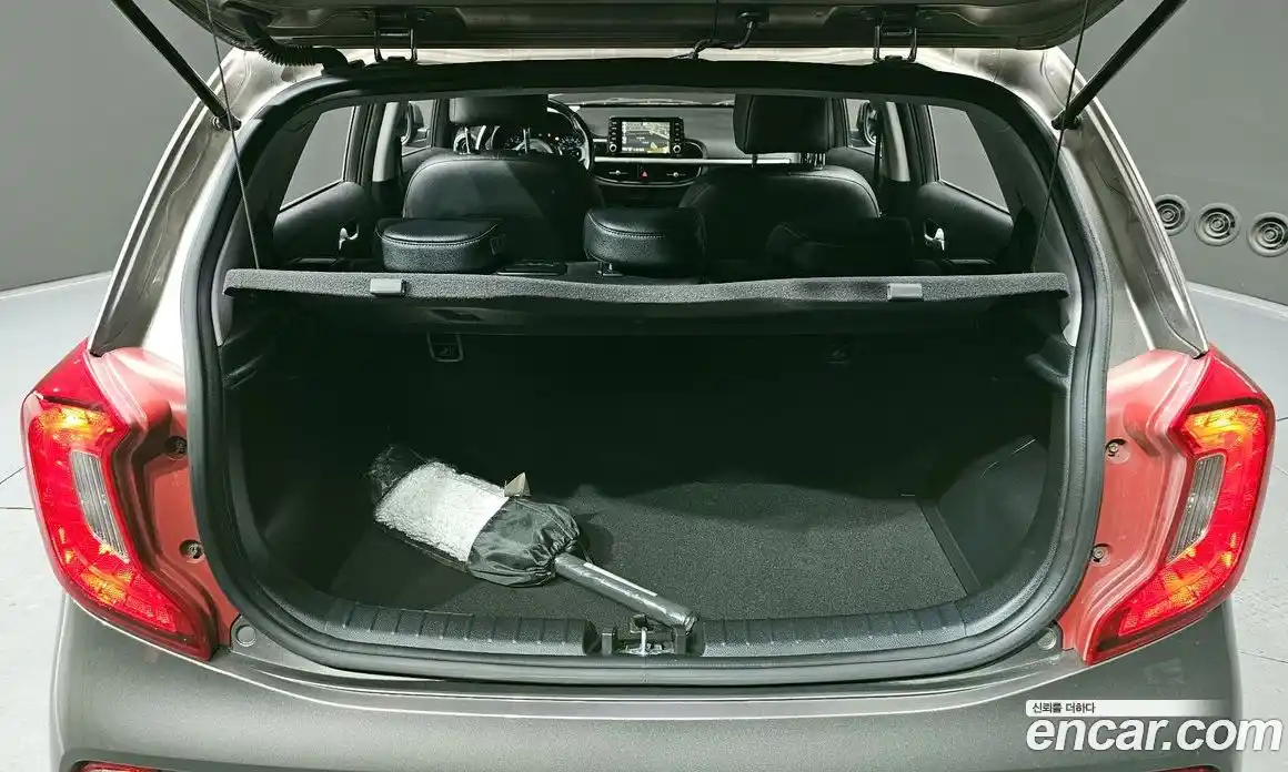 Kia Morning 2017 1.0 Автомат в Москве № 1009756, фото 20