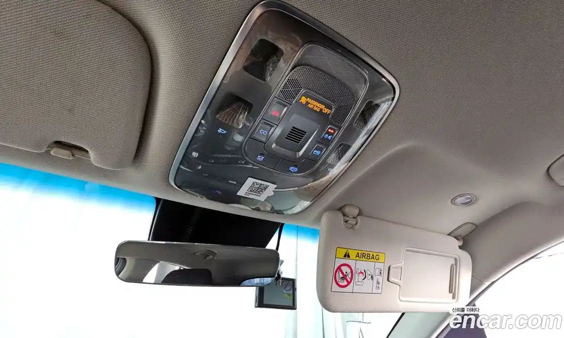 Genesis GV70 2021 2.5 Автомат в Москве № 1009973, фото 18